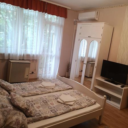 Natasa Apartman Orosháza Exterior foto